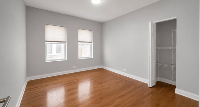 Photo - 1153 W Lunt Ave Unidad 2