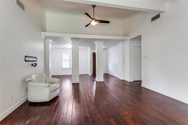 Photo - 15731 Overmead Cir