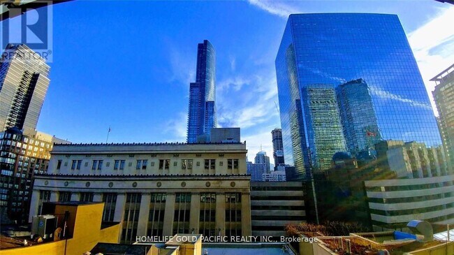 Photo - 15 Grenville St Unit 803