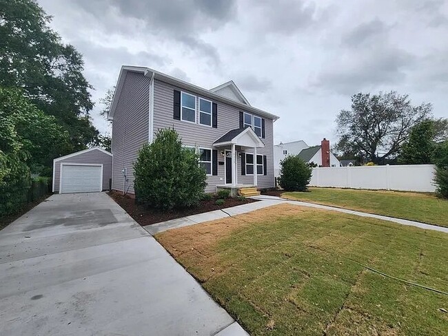 Photo - RENOVATED 4 BEDROOM/3 BATH IN NORFOLK! READY FOR RENT!!