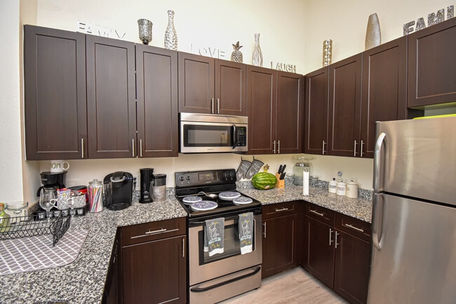 Photo - Villas of Vanston Park