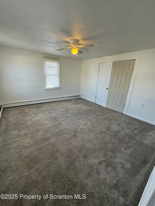 Photo - 1135 Lloyd St