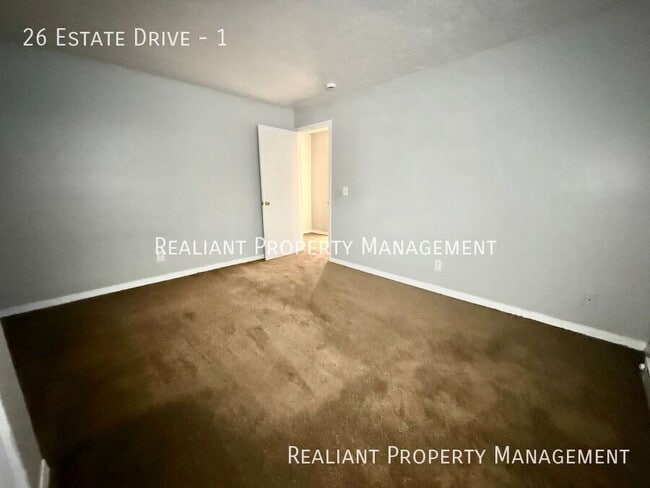 Photo - 26 Estate Dr Unit 1