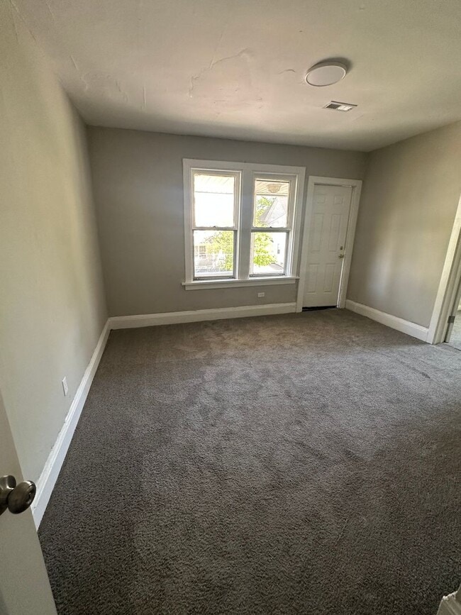 Photo - 2228 E 78th St Apartment Unit UP