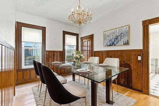 Photo - 647 E 3rd St Unit 1