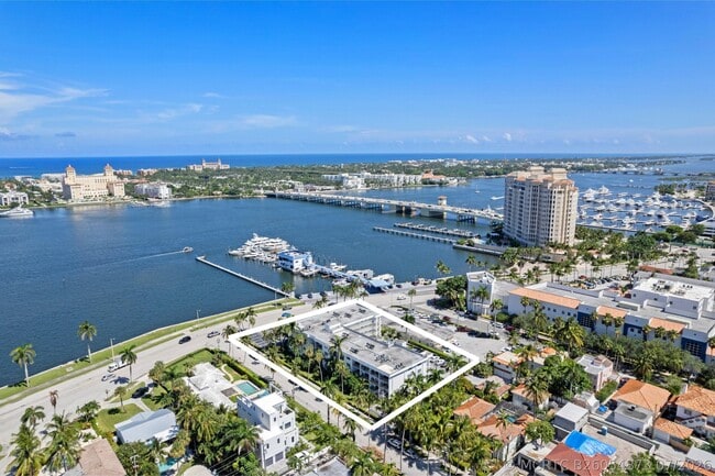 Building Photo - 917 N Flagler Dr Unit 108