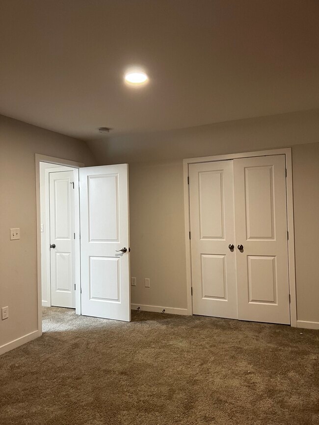 Photo - 2606 Middle Ave