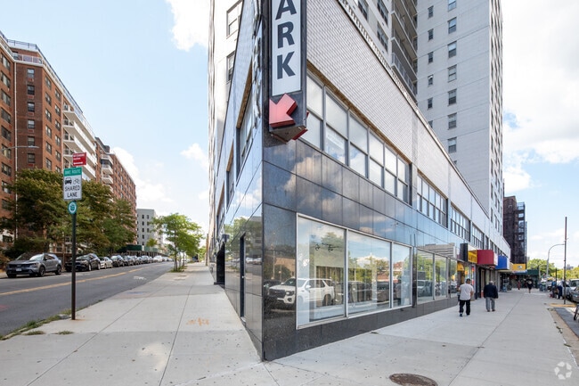 Photo - Silver Towers