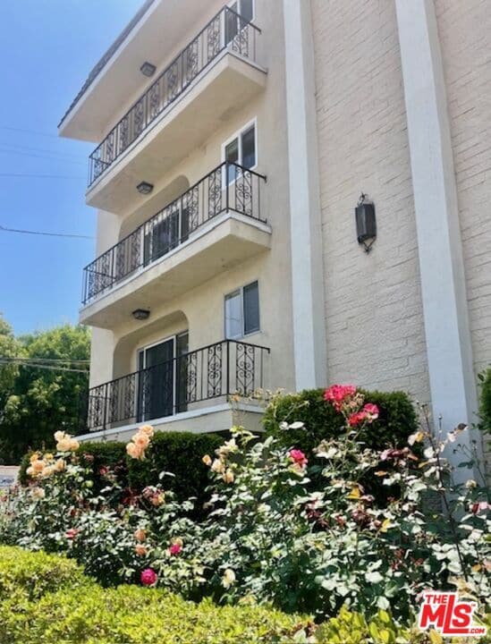 Photo - 1097 S Bedford Dr Unit 302