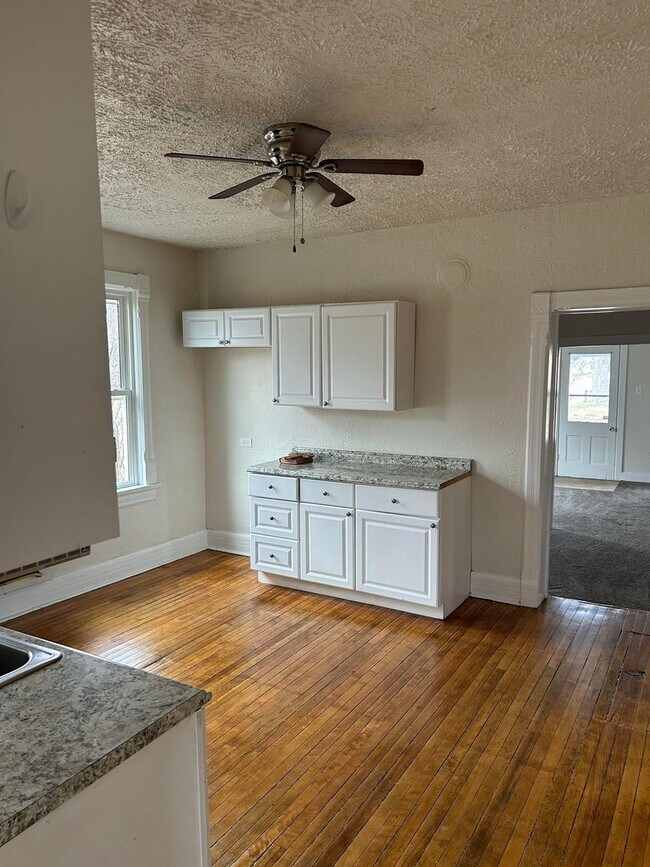 2 Bedroom House Rental For Rent in Wisconsin Rapids, WI