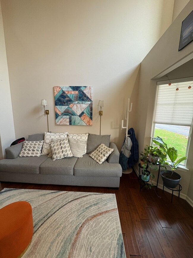 Photo - Bothell 2 story home with EV garage parking and Northshore Schools