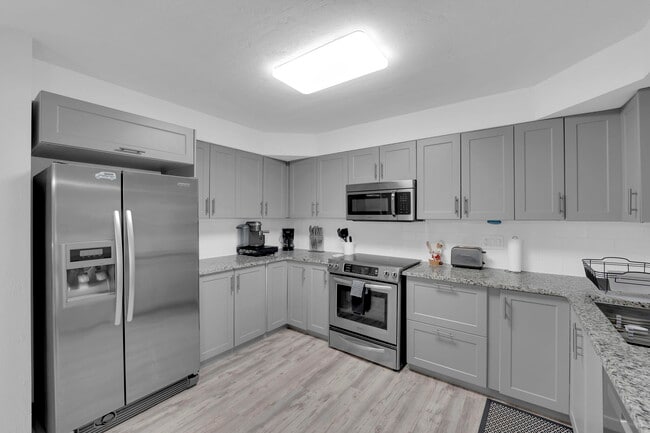 Photo - 2506 SE 8th Ave