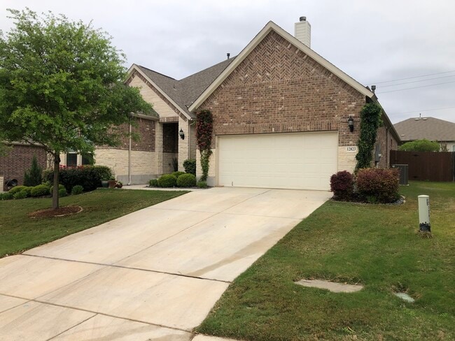 Photo - 12823 Florianne