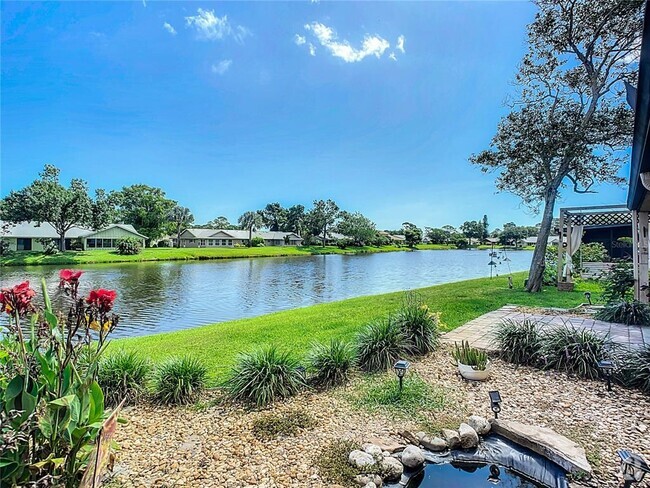 Building Photo - 26 Lake Fairgreen Cir Rental