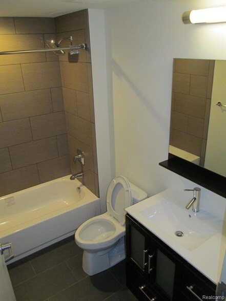 3099 Biddle Ave Unit 308
