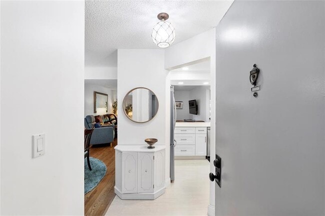 Photo - 3909 N Ocean Blvd Unidad 206