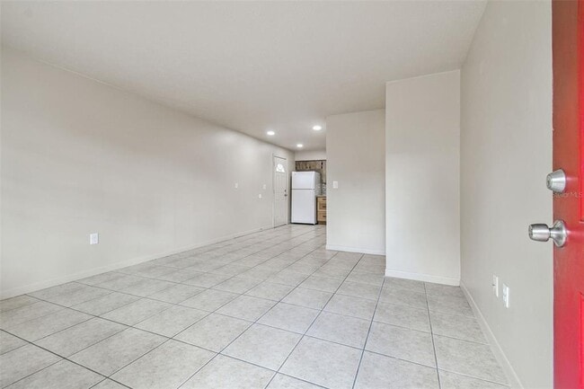 Photo - 923 E Lotus Ave