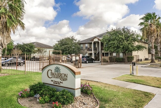 Photo - Cimarron Court