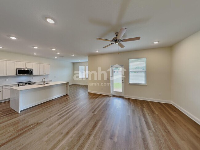 Photo - 984 Grafton Ridge Dr