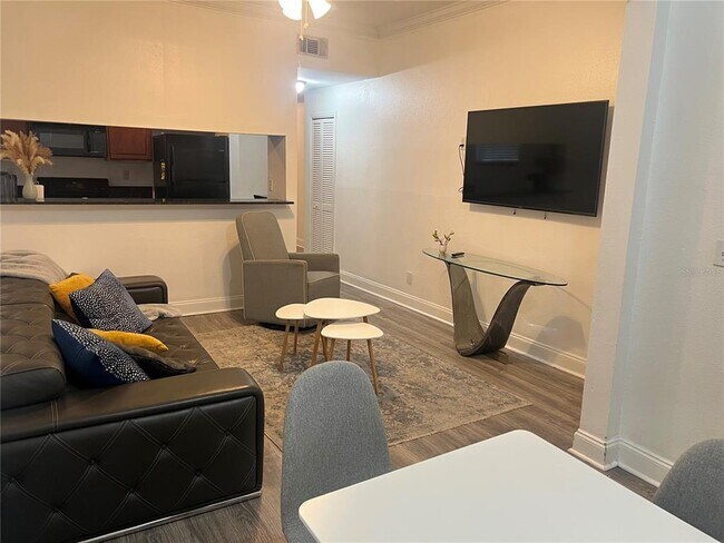 Photo - 203 S Westland Ave Unit 2