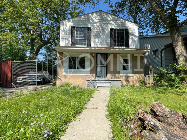 Photo - 19451 Coventry St House