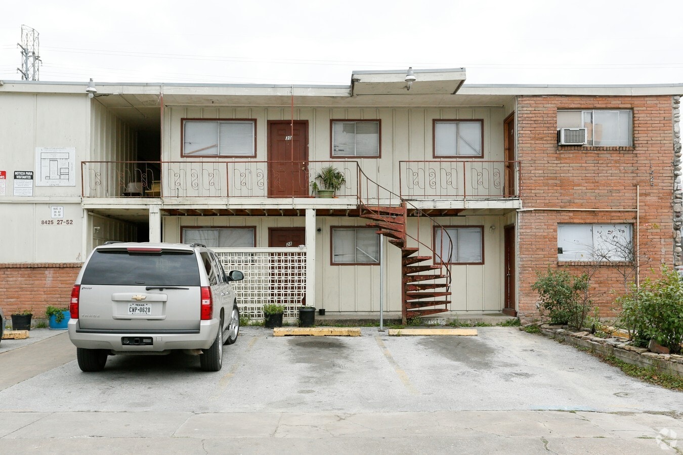 Cobblestone Apartments - Cobblestone Apartments