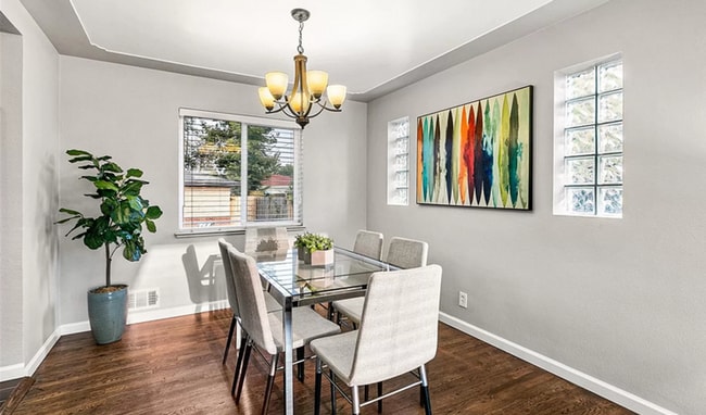 Photo - Huge room in a large shared home, private ...