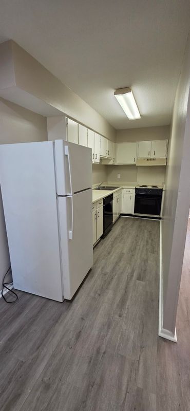 Photo - 650 Central Ave