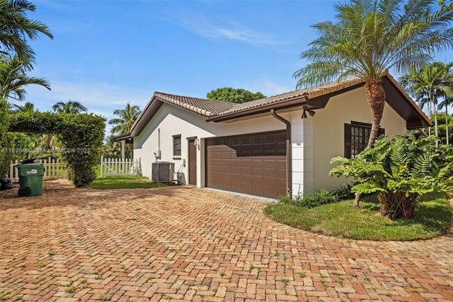 Building Photo - 8340 SW 83rd St