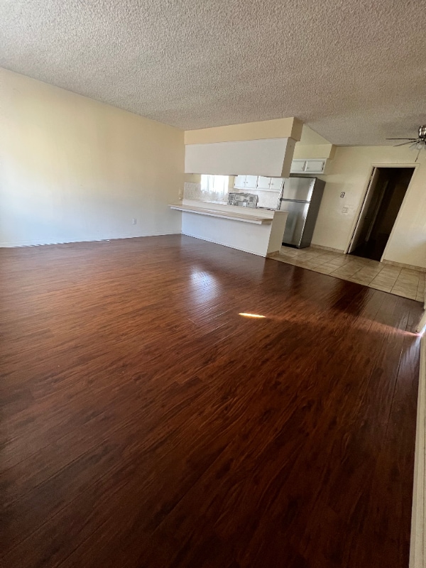 Photo - 2409 Pattiglen Ave Unidad 2409 Pattiglen Avenue La