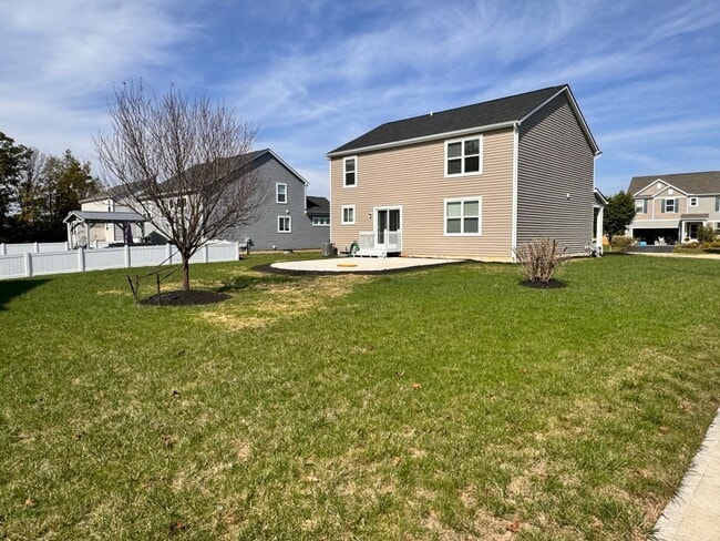 Photo - 4-Bedroom House for Rent