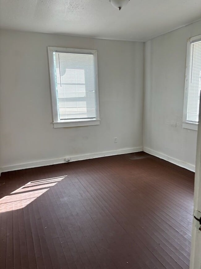 Photo - 2016 Woodlawn St