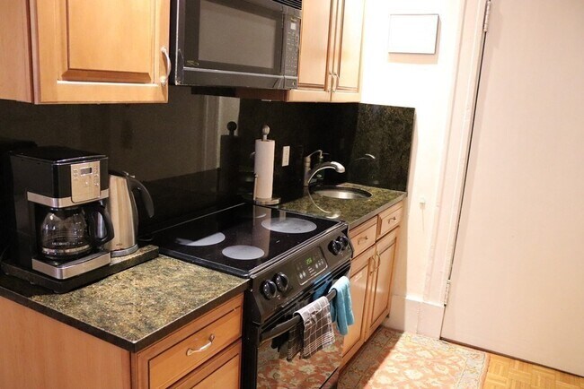 21 Beacon St Unit 3R