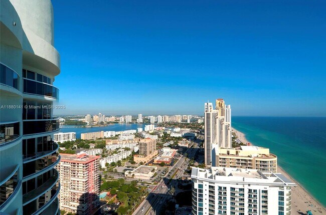 Photo - 17201 Collins Ave Unidad 4002