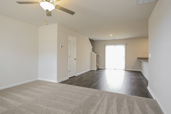 Photo - 6091 Mason Tucker Dr
