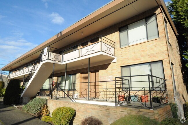 Gilmore Apartments