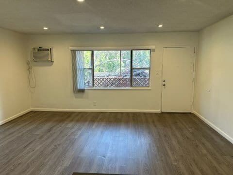 Photo - 6060 La Prada Unit 4