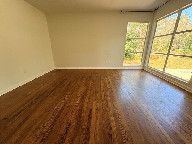 Photo - 538 NW 35th St