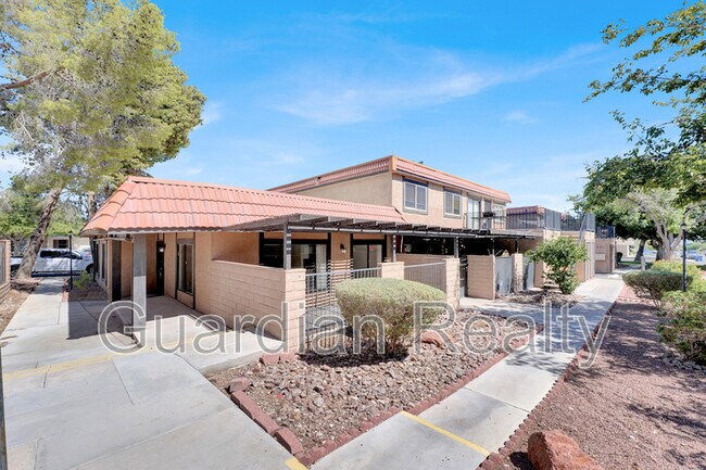Building Photo - 6611 Silverstream Ave Rental