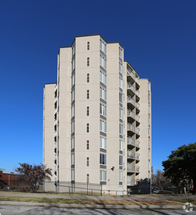 Photo - Glanville Towers