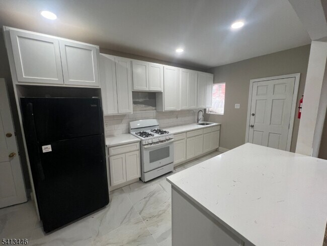 Photo - 218 S 11th St