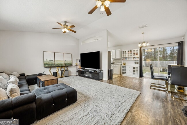 Photo - 149 Aidan Ct