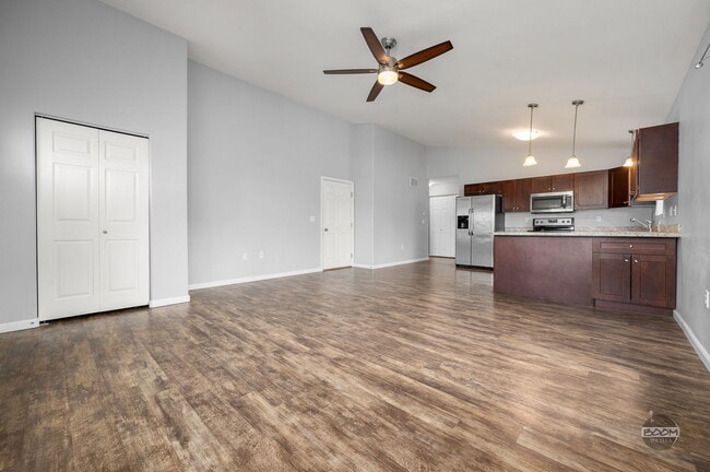 Photo - 5503 W Serene Cir