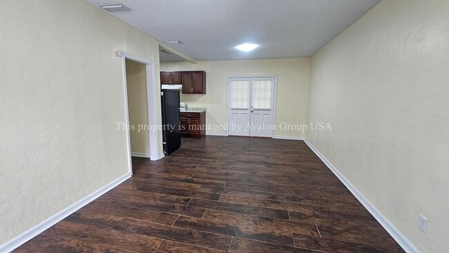 Photo - 7232 Linda Dr