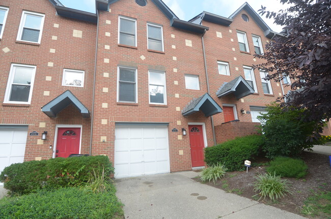 Building Photo - 2119 Fulton Ave Unit G Rental