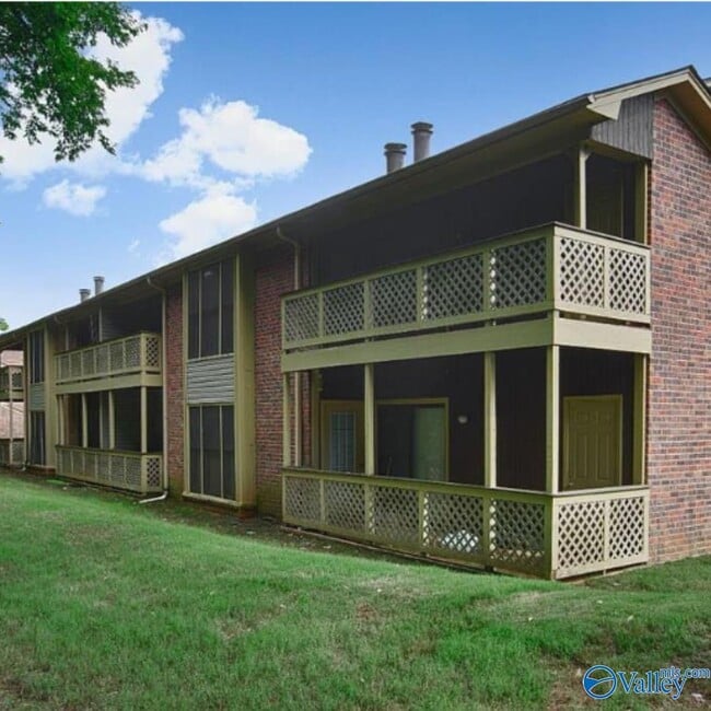 Building Photo - 4987 7 Pine Cir Unit n/a Rental