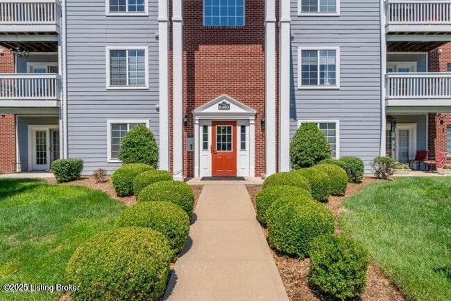 Building Photo - 6403 Shelton Circle Unit 104