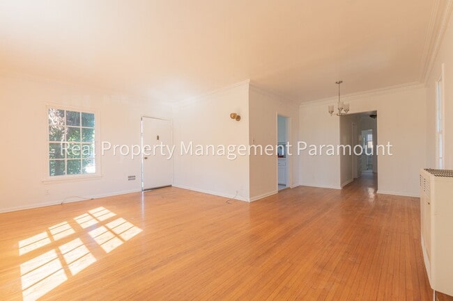 1460 Orange Grove Ave Unidad 1460 S Orange Grove