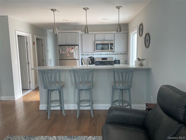 Photo - 190 Oceanview Ave