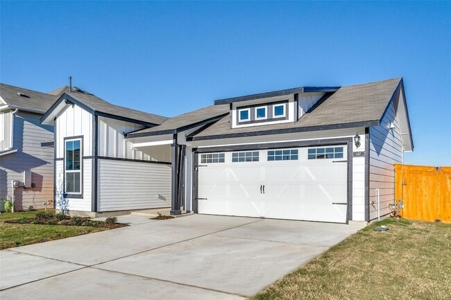 Building Photo - 147 Shugart St